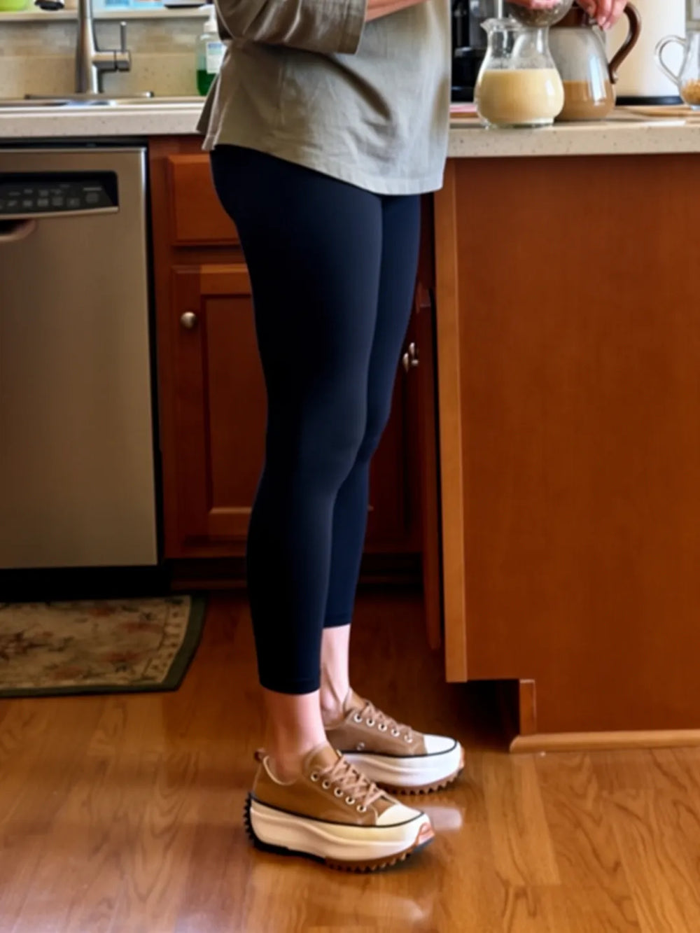 <h2>Customers love our shoes!</h2>