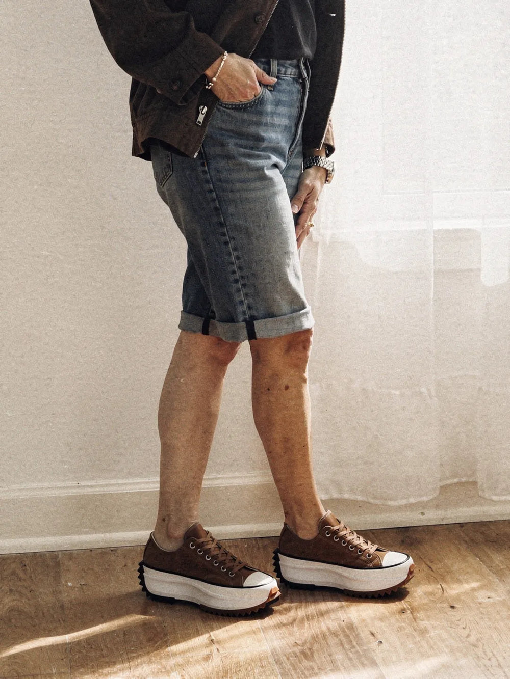 <h2>Customers love our shoes!</h2>